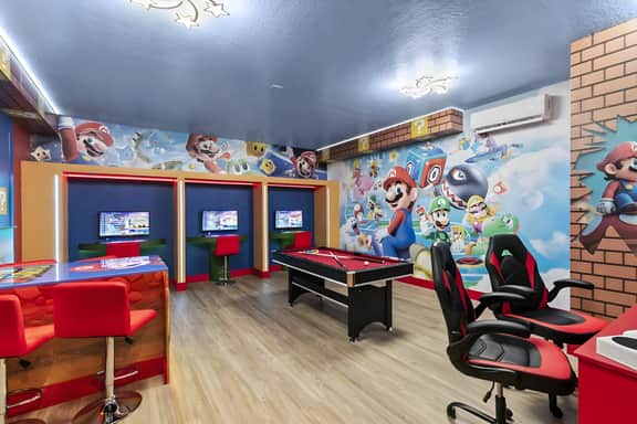 Epic 8BR w/ Pool + Hot Tub + Game Room + More